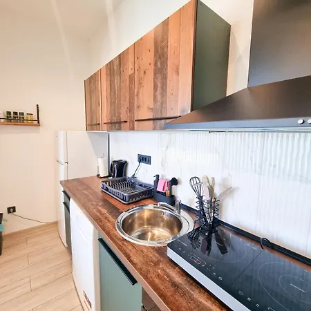 Apartmani 1 Pinezici Exterior photo